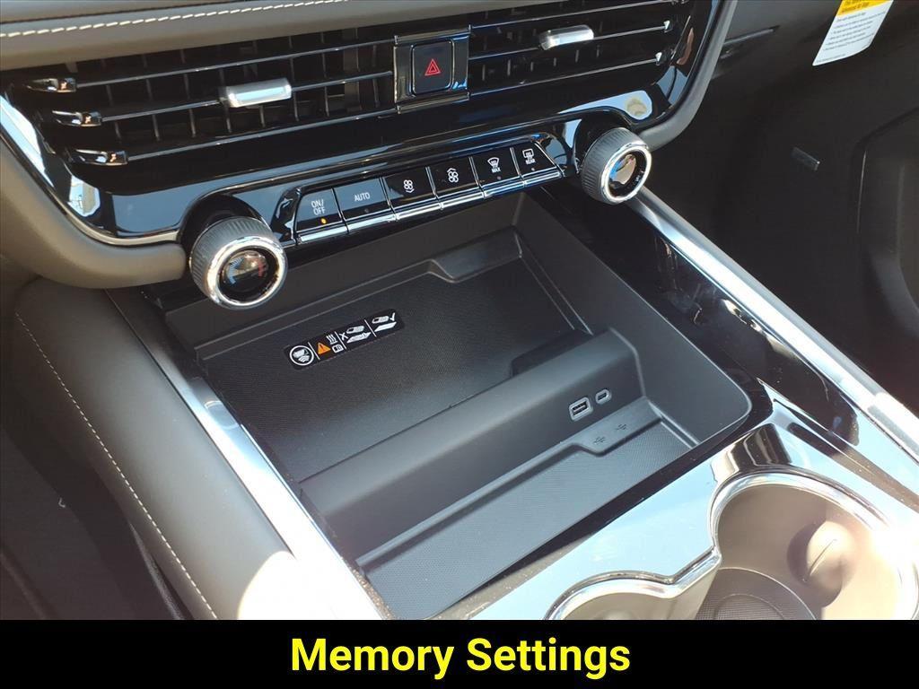 new 2025 Chevrolet Tahoe car, priced at $78,830