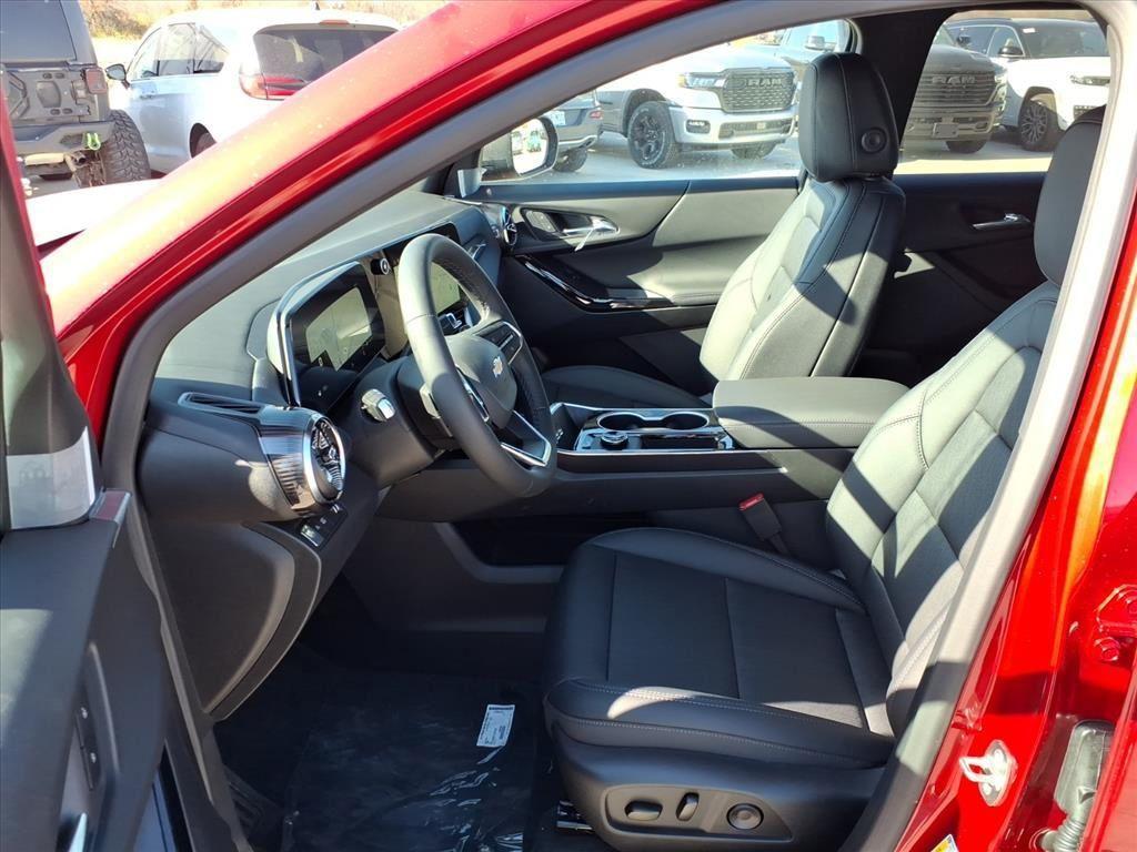 new 2026 Chevrolet Equinox car, priced at $29,612