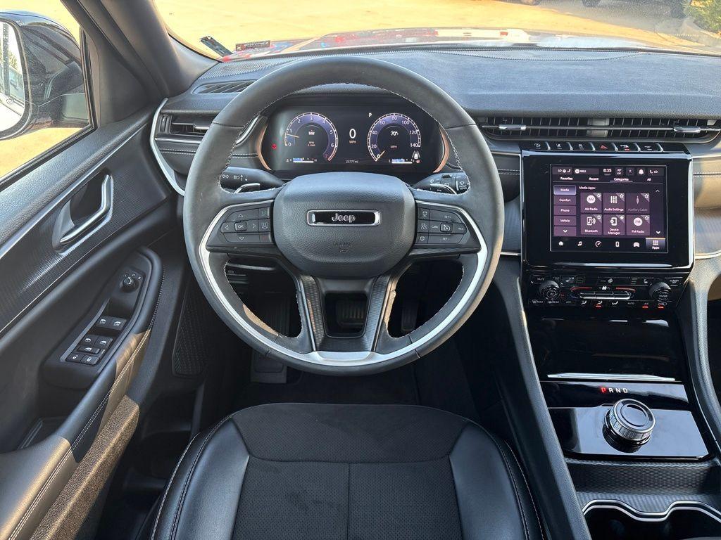 used 2025 Jeep Grand Cherokee L car, priced at $38,602