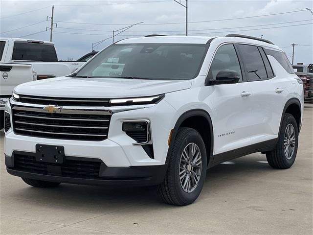 new 2025 Chevrolet Traverse car, priced at $43,195