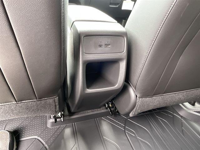 new 2025 Chevrolet Trax car, priced at $25,251