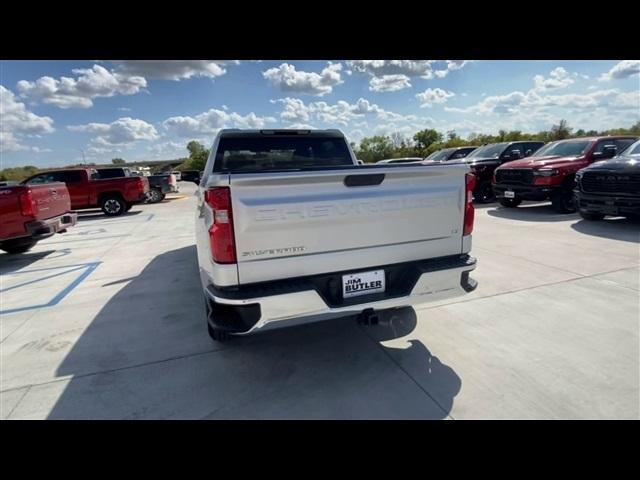 used 2021 Chevrolet Silverado 1500 car, priced at $25,000