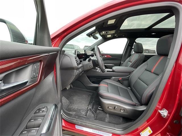new 2025 Chevrolet Traverse car, priced at $60,454