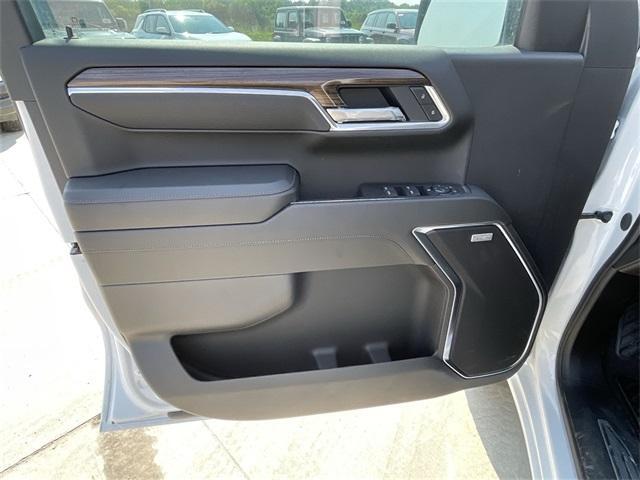 new 2025 Chevrolet Silverado 1500 car, priced at $47,060
