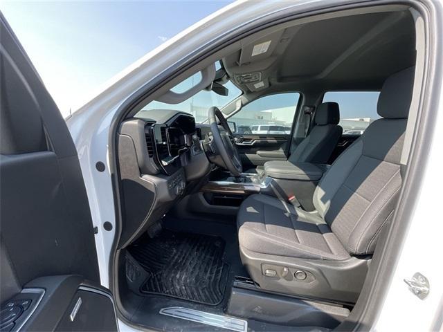 new 2025 Chevrolet Silverado 1500 car, priced at $47,060