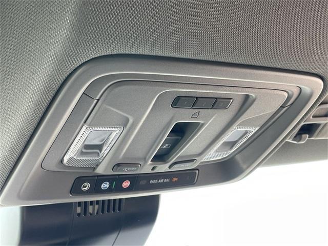new 2025 Chevrolet Silverado 1500 car, priced at $47,060