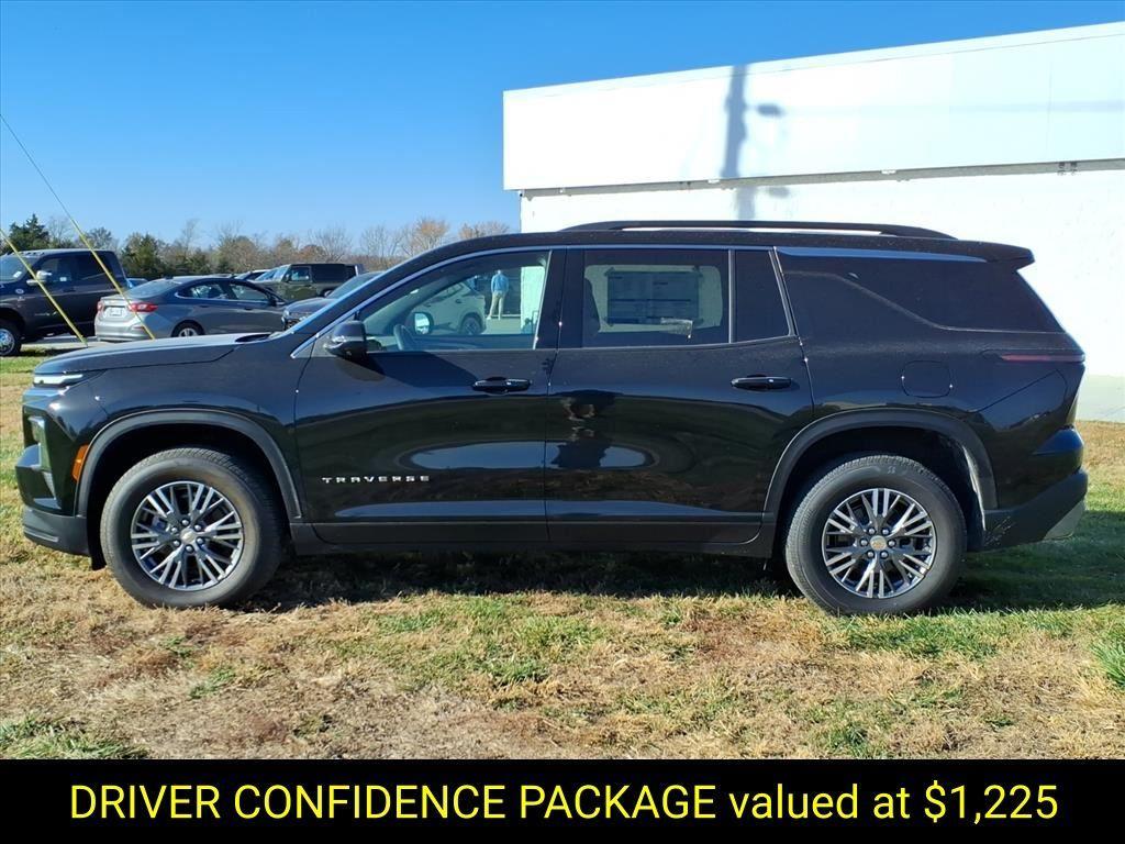 new 2026 Chevrolet Traverse car, priced at $42,460