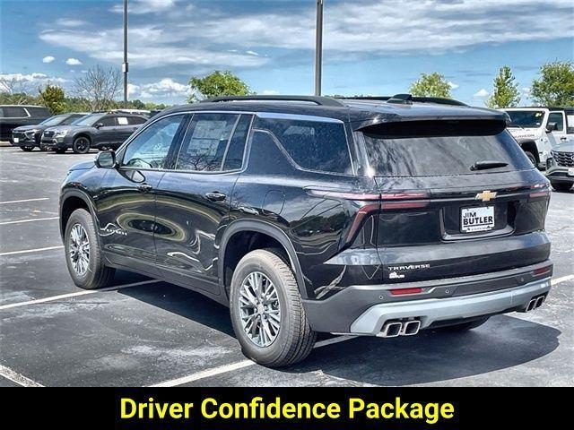new 2026 Chevrolet Traverse car, priced at $42,460