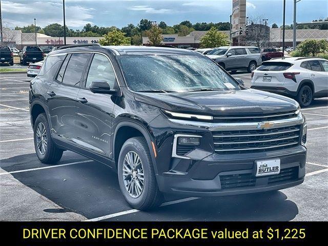 new 2026 Chevrolet Traverse car, priced at $42,460