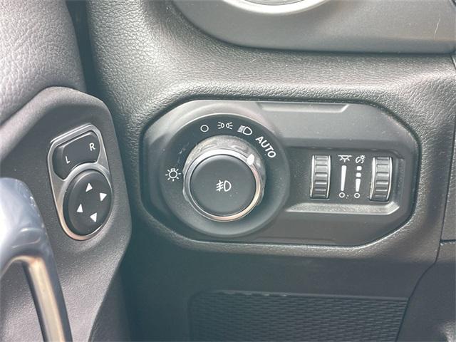 used 2021 Jeep Wrangler Unlimited car, priced at $42,253
