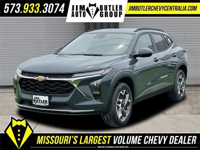 new 2025 Chevrolet Trax car, priced at $25,070