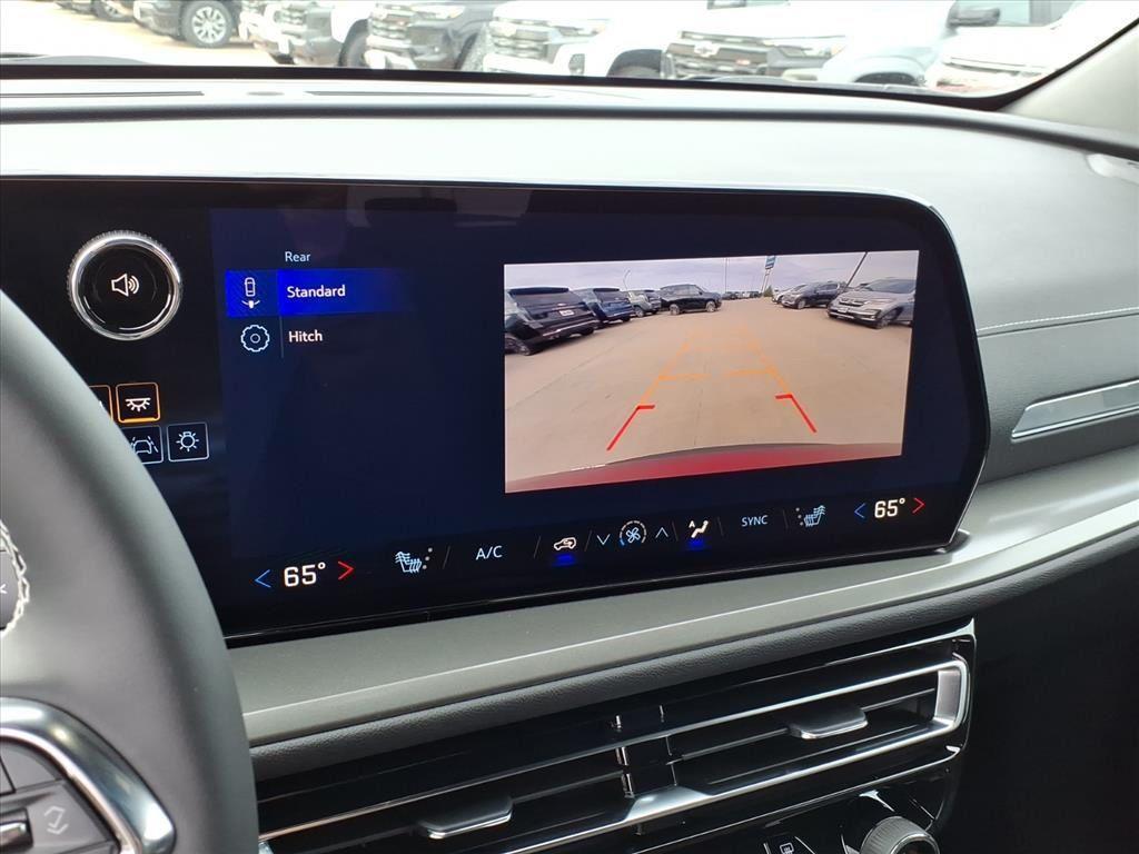 new 2026 Chevrolet Traverse car, priced at $43,269