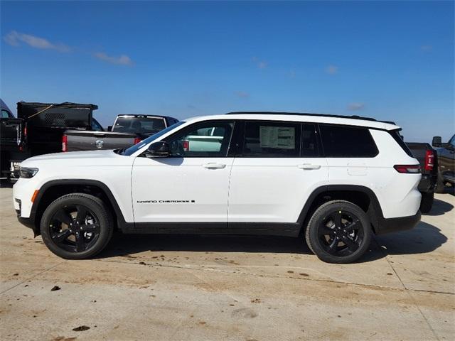 new 2025 Jeep Grand Cherokee L car, priced at $48,474