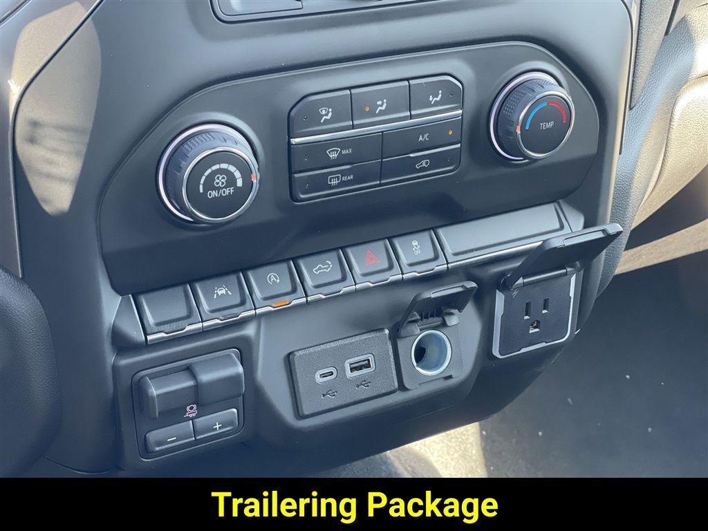new 2025 Chevrolet Silverado 1500 car, priced at $45,142