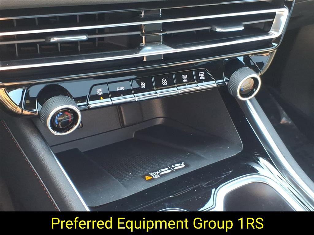 new 2026 Chevrolet Traverse car, priced at $55,495