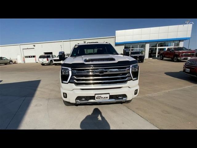 used 2024 Chevrolet Silverado 2500 car, priced at $65,732