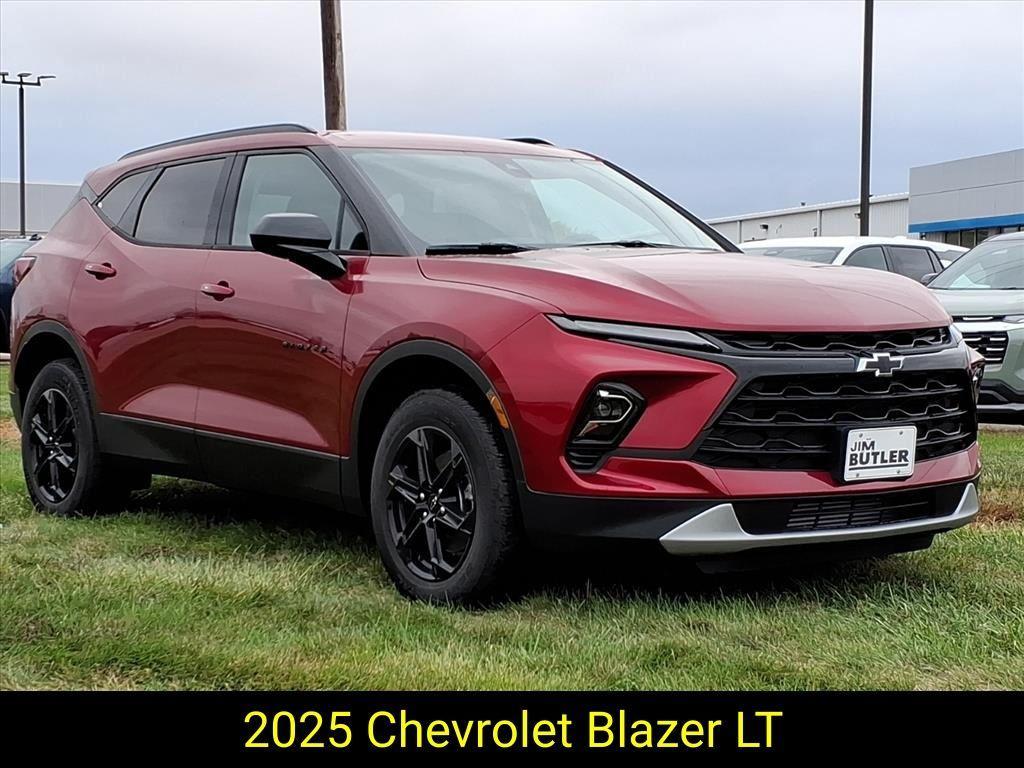 new 2025 Chevrolet Blazer car, priced at $40,390