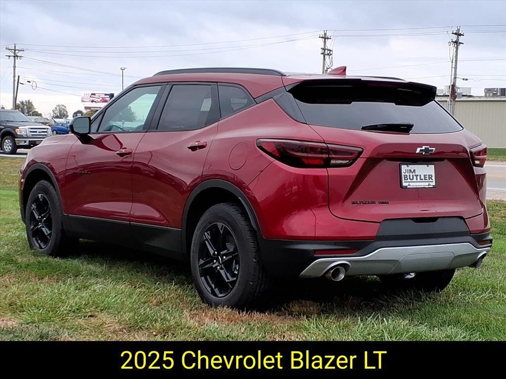 new 2025 Chevrolet Blazer car, priced at $40,390