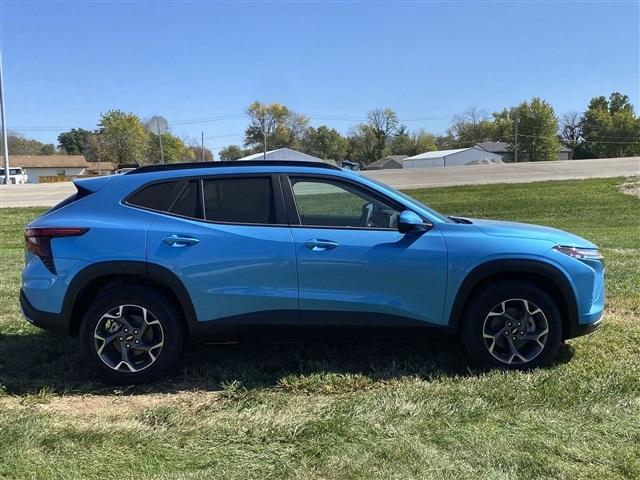 new 2025 Chevrolet Trax car, priced at $24,694