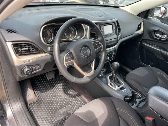 used 2016 Jeep Cherokee car, priced at $15,218