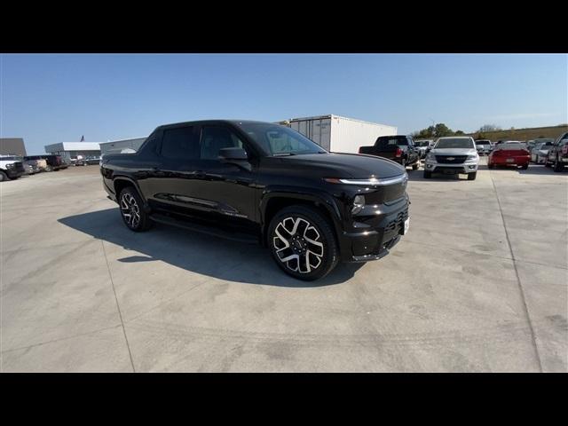 new 2024 Chevrolet Silverado EV car, priced at $91,995