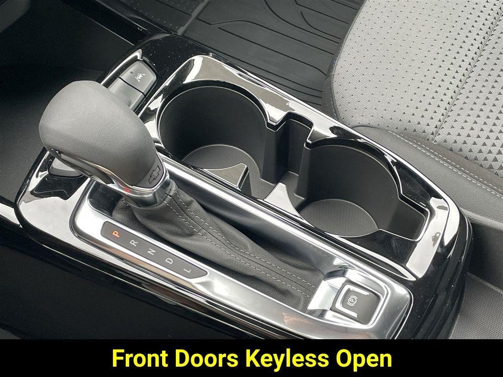 new 2025 Chevrolet Trax car, priced at $25,044