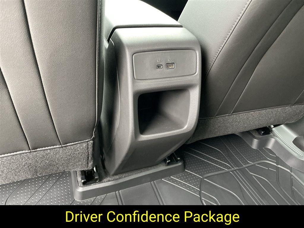 new 2025 Chevrolet Trax car, priced at $25,044