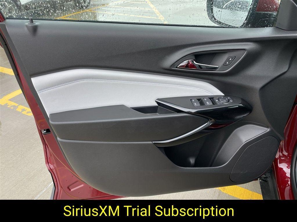 new 2025 Chevrolet Trax car, priced at $25,044