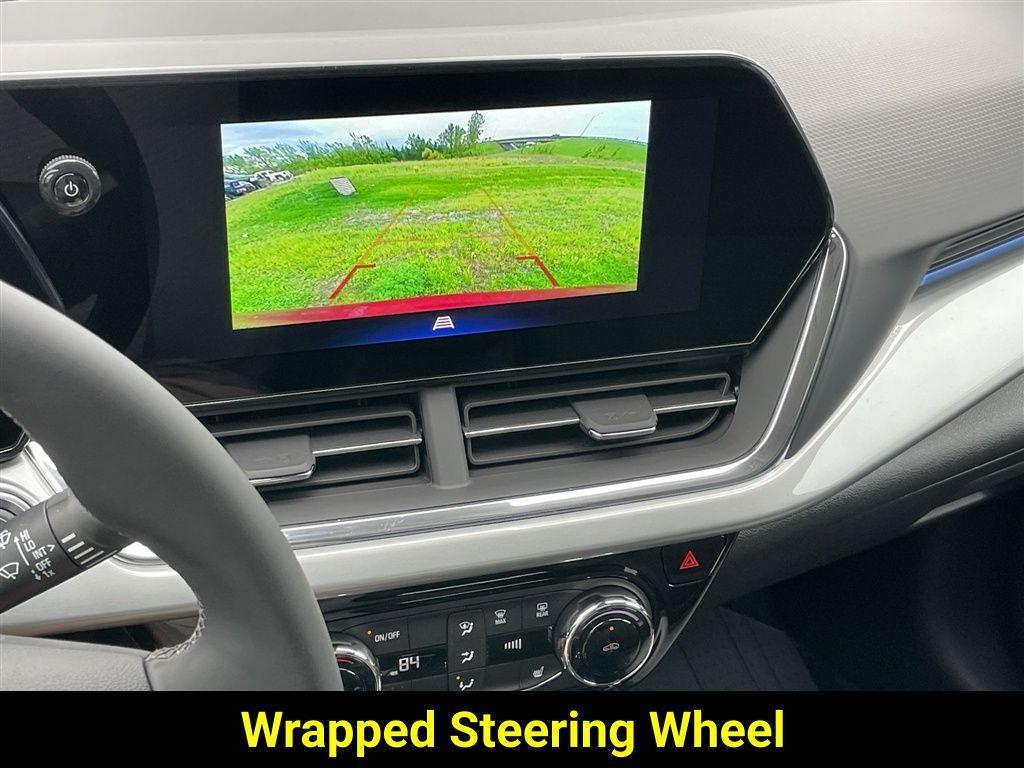 new 2025 Chevrolet Trax car, priced at $25,044