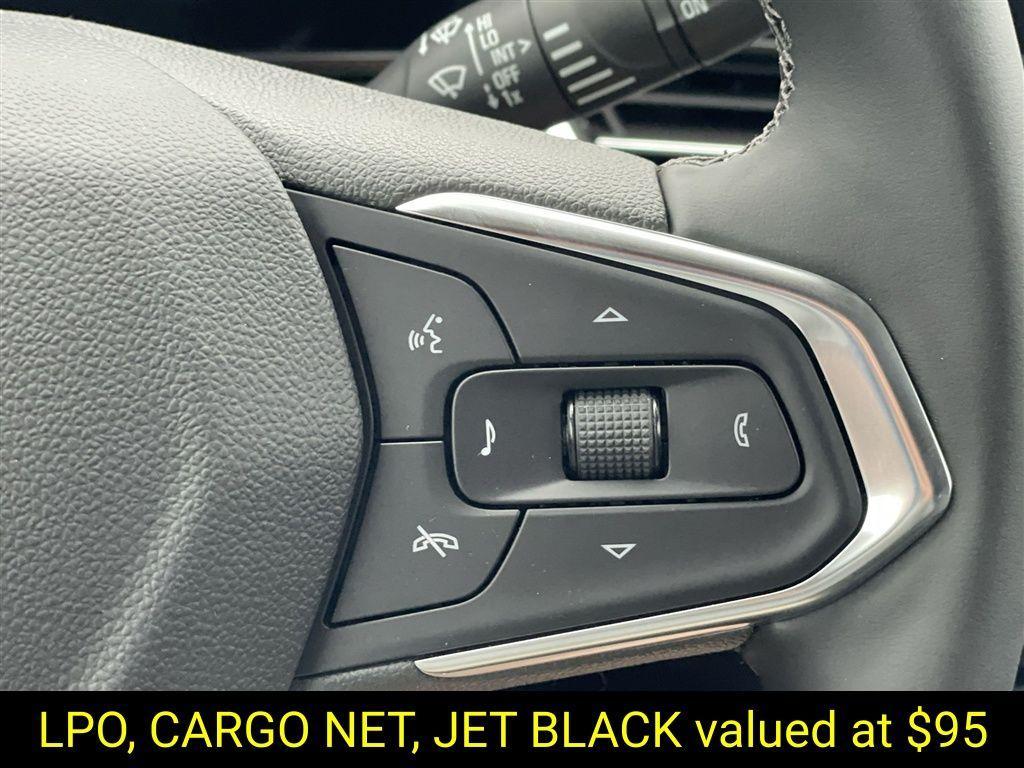 new 2025 Chevrolet Trax car, priced at $25,044