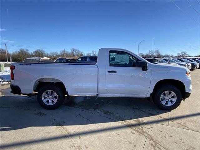 new 2025 Chevrolet Silverado 1500 car, priced at $40,233