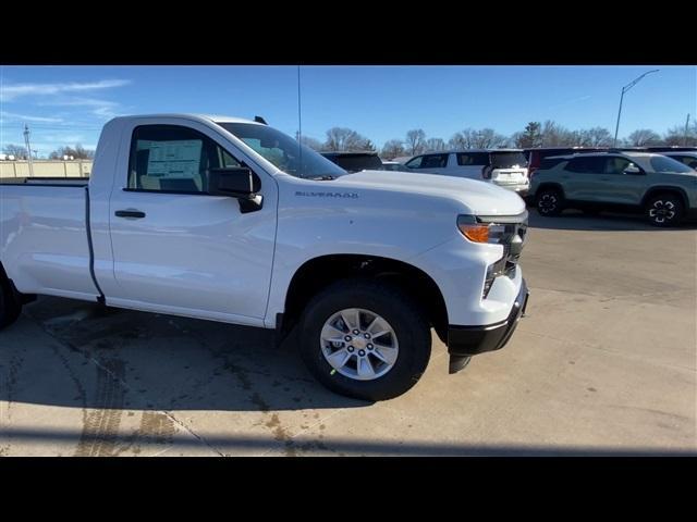 new 2025 Chevrolet Silverado 1500 car, priced at $40,233