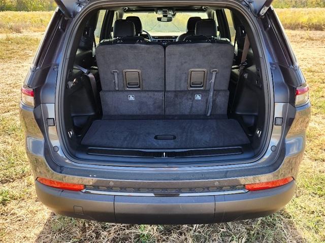 new 2025 Jeep Grand Cherokee L car, priced at $45,234