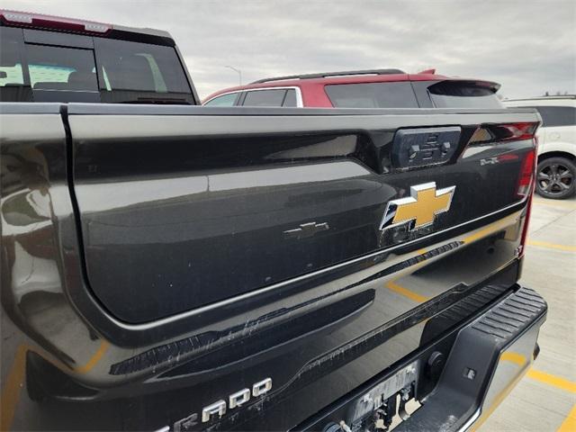 used 2022 Chevrolet Silverado 2500 car, priced at $48,661