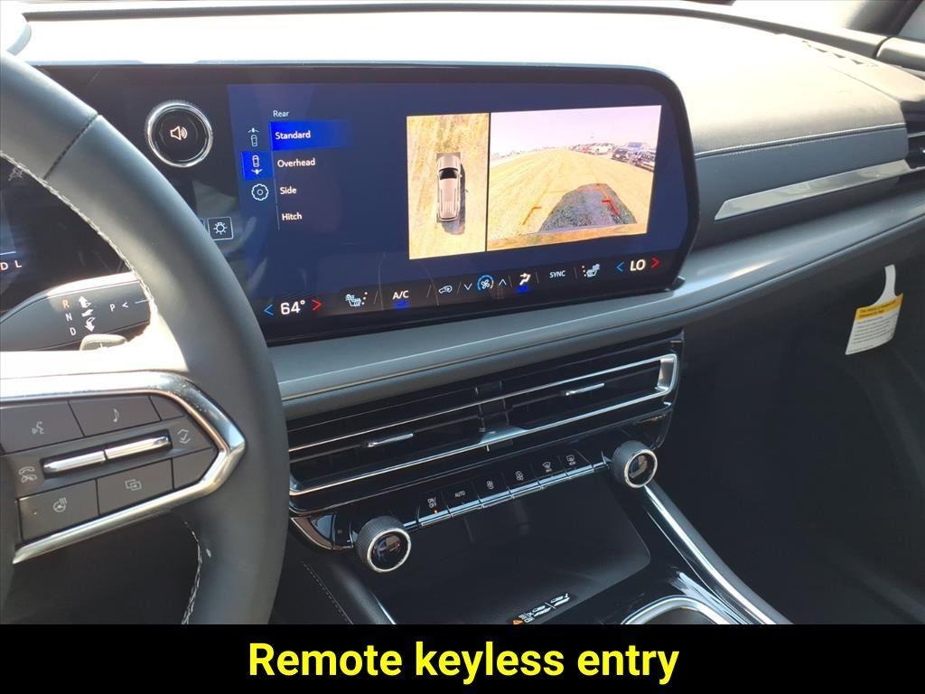 new 2026 Chevrolet Traverse car, priced at $43,293