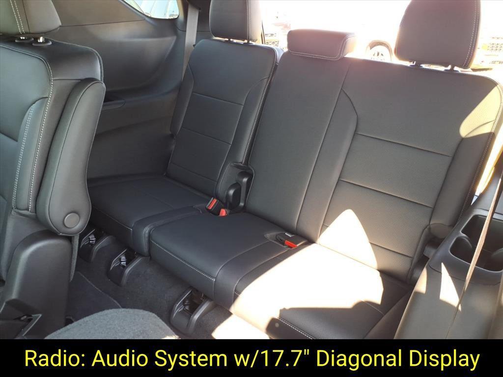 new 2026 Chevrolet Traverse car, priced at $43,293