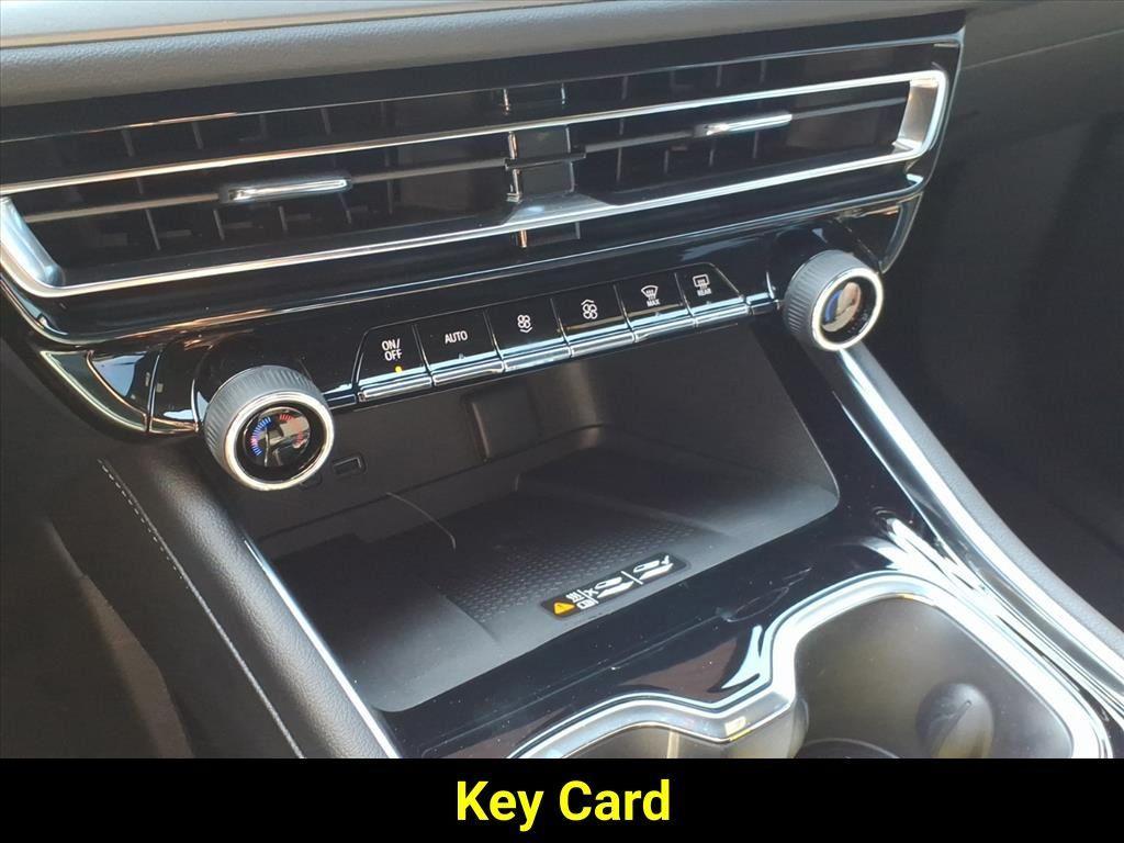 new 2026 Chevrolet Traverse car, priced at $43,293