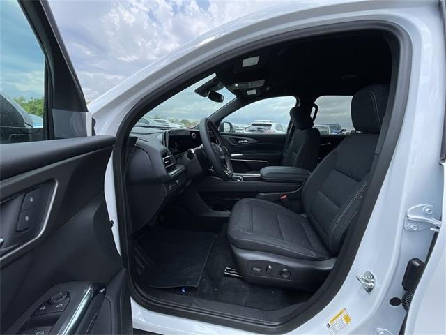 new 2025 Chevrolet Traverse car, priced at $42,994