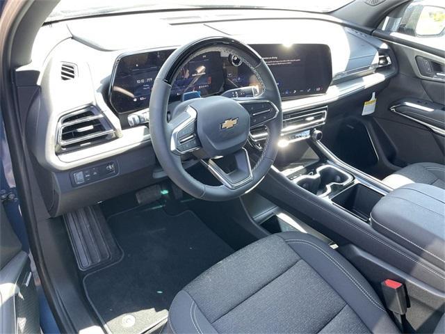new 2025 Chevrolet Traverse car, priced at $46,630