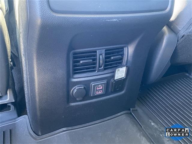 used 2024 Nissan Titan car, priced at $40,927