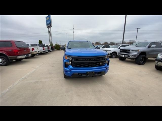 new 2025 Chevrolet Silverado 1500 car, priced at $42,312