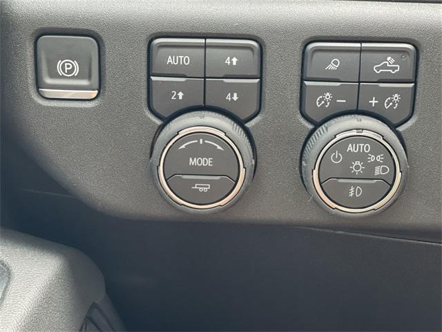 new 2025 Chevrolet Silverado 1500 car, priced at $61,296