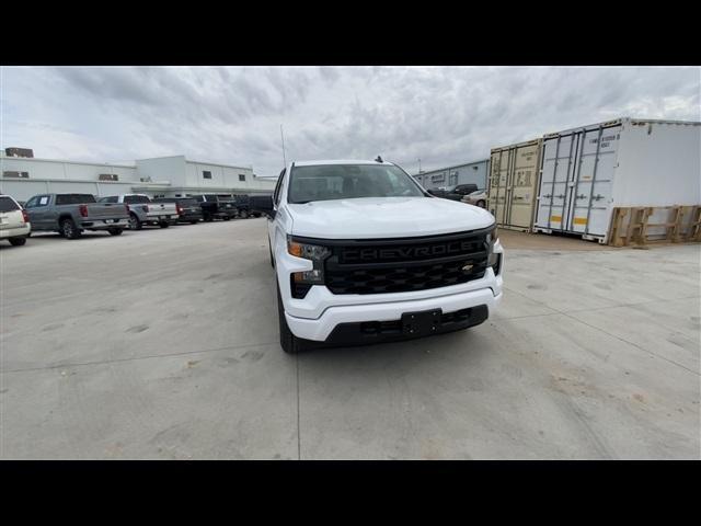 new 2025 Chevrolet Silverado 1500 car, priced at $42,037