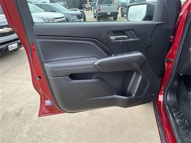 new 2025 Chevrolet Colorado car, priced at $38,635