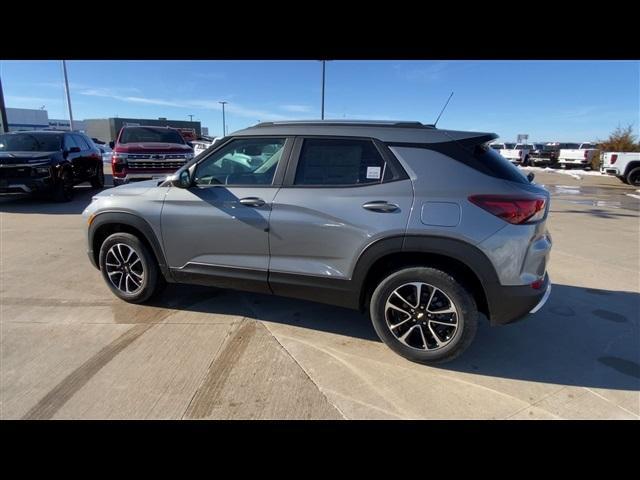 new 2025 Chevrolet TrailBlazer car, priced at $27,412