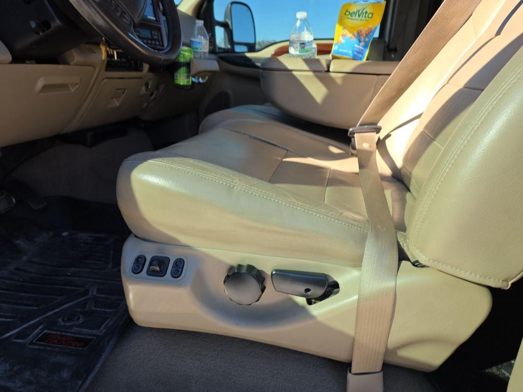 used 2006 Ford F-350 car, priced at $19,837