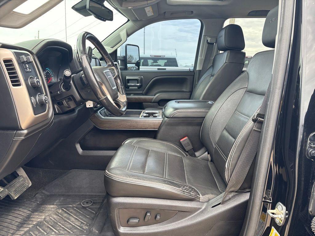 used 2018 GMC Sierra 2500 car, priced at $49,406