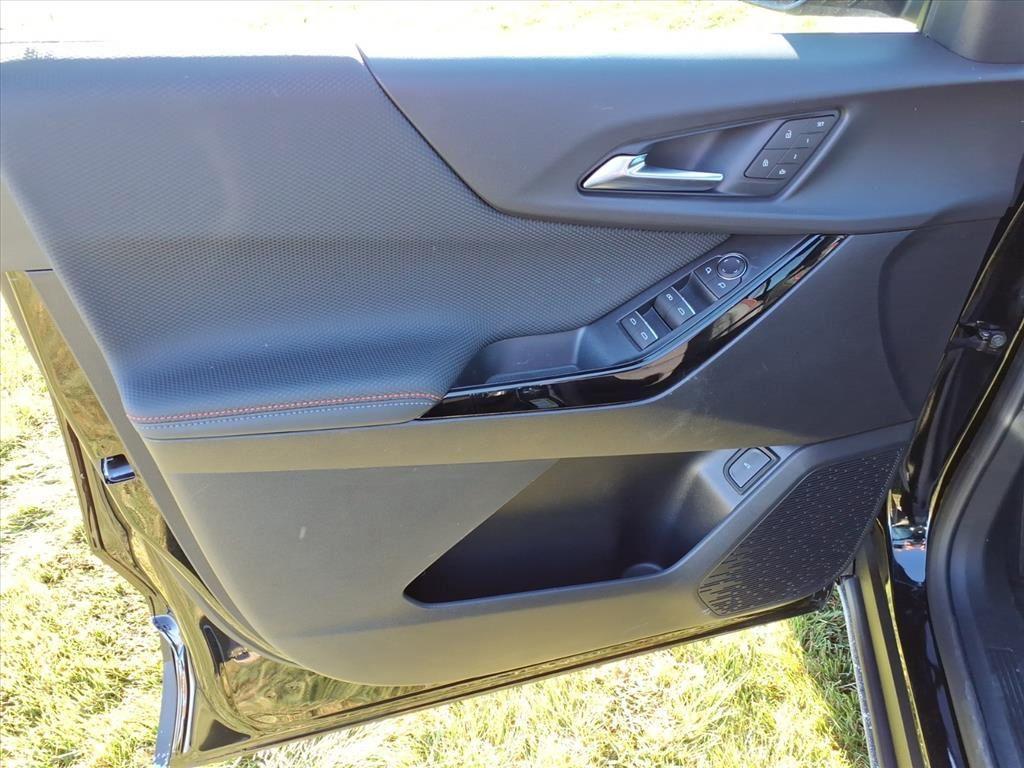 new 2026 Chevrolet Equinox car, priced at $33,935