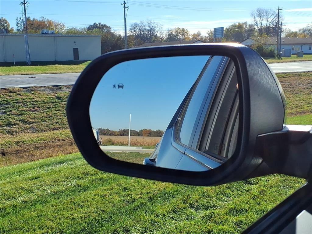 new 2026 Chevrolet Equinox car, priced at $33,935