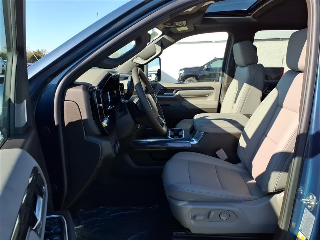 new 2026 Chevrolet Silverado 3500 car, priced at $67,438